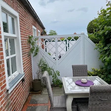 Gulfhaus Alte Meesterei Manslagt